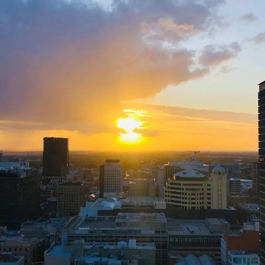 Sky Apartment - Realm Adelaide Ausztrália