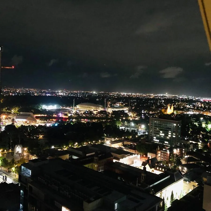 Sky Apartment - Realm Adelaide